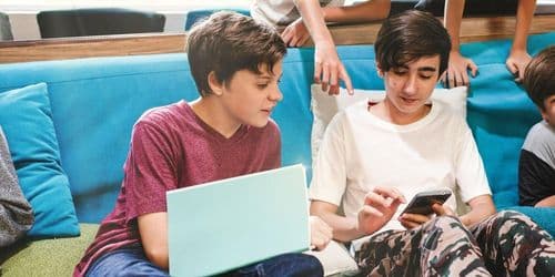 Managing_Teen_Social_Media_Use.jpg