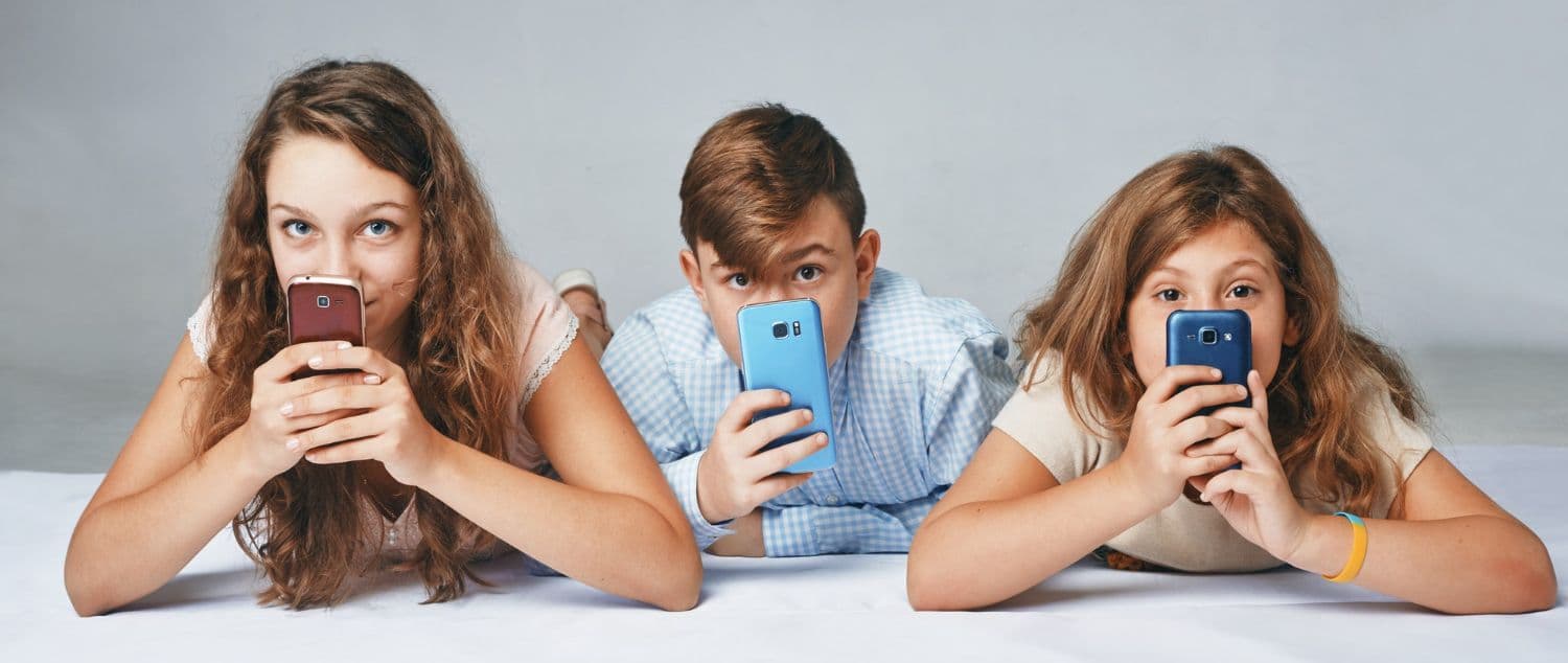 Keeping Your Family Safe Online: A Guide to Digital Well-being with VLE Mobile