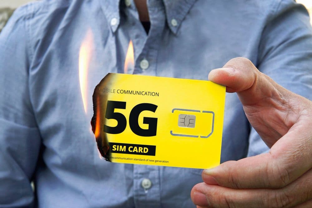 Dual SIM vs. eSIM: Which is Best for Your Connected Life?