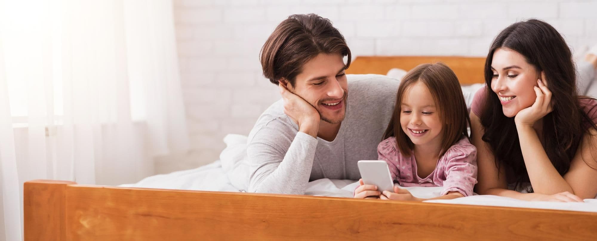 Why Every Family Needs to Think About Family Safety App Download