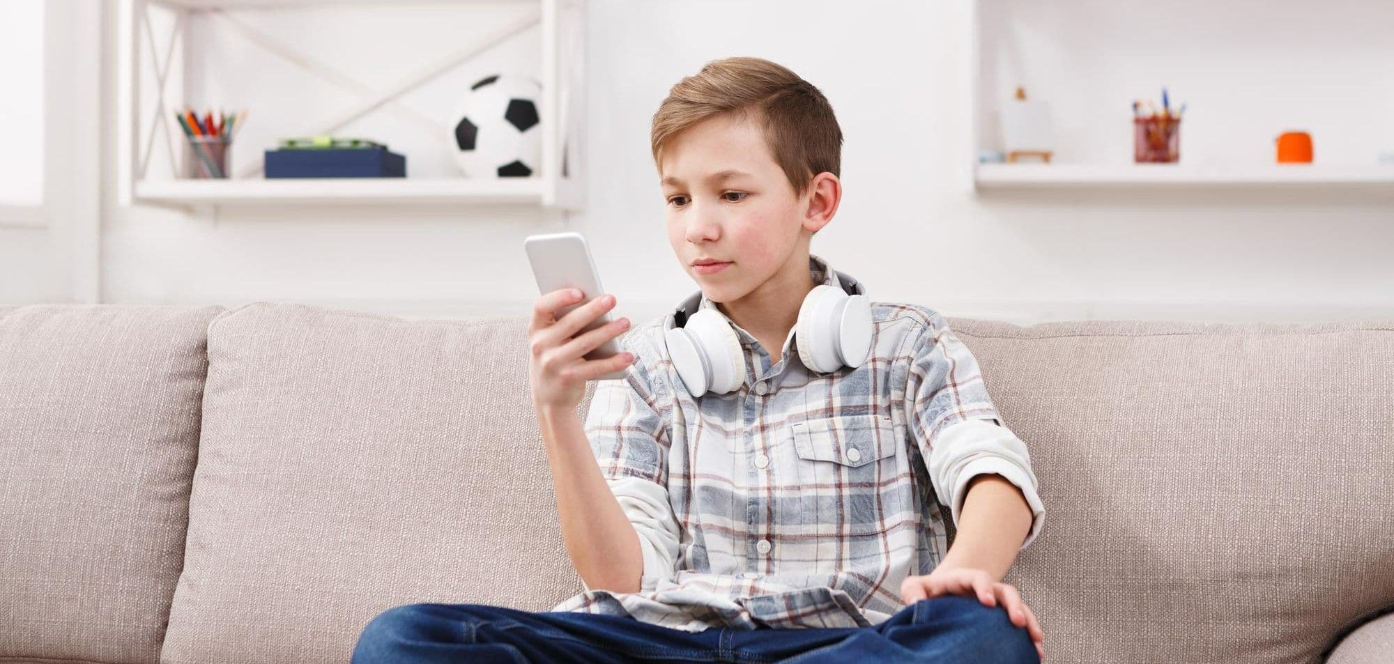 How Can I Monitor My Child's Text Messages for Free?