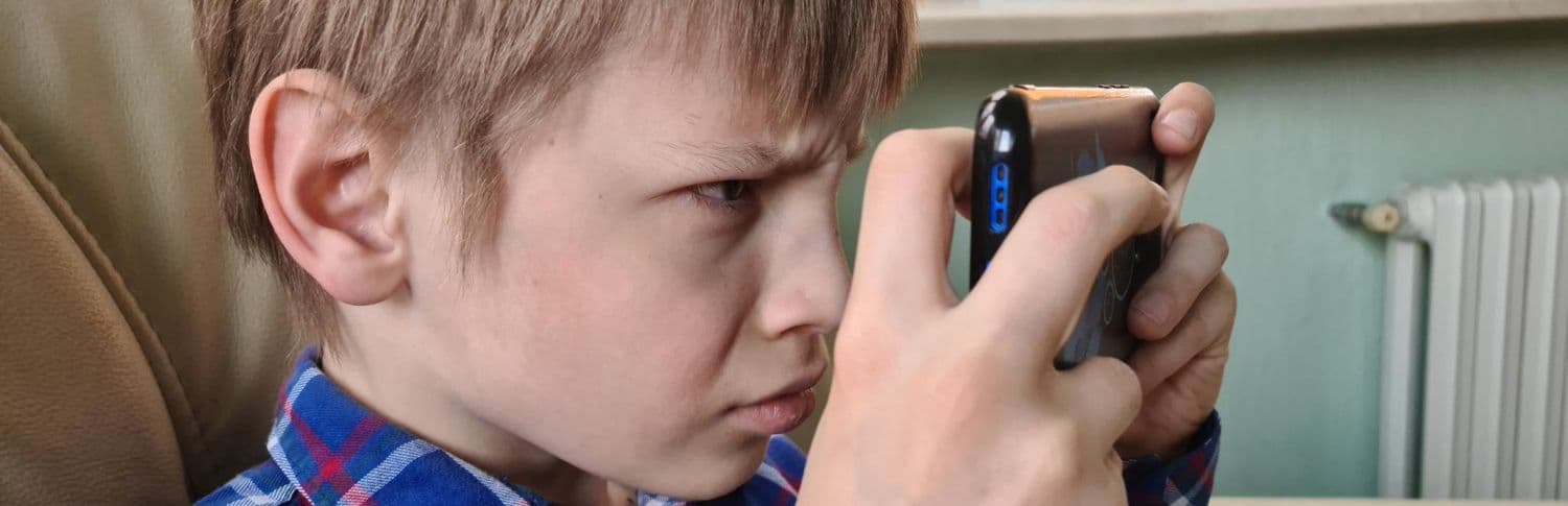 Creating a Safe Digital World: Your Guide to Parental Controls and Child Safety