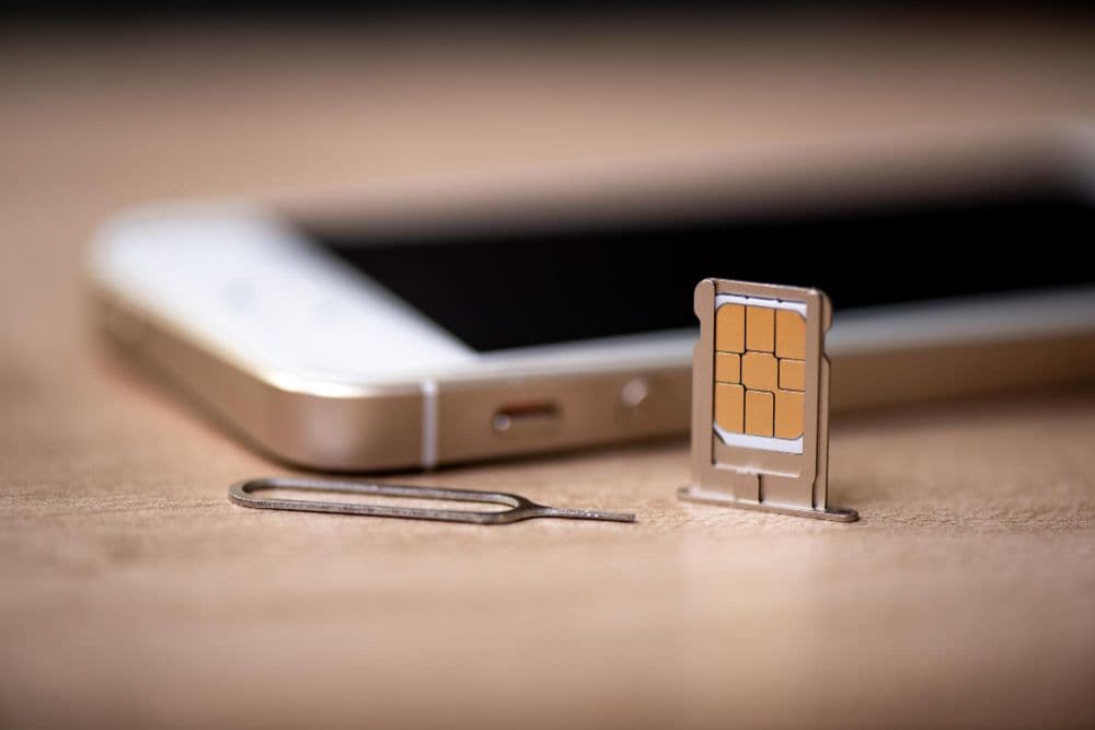 Can You Use One Number with both eSIM and Physical SIM on a Dual SIM iPhone? Let's Find Out!